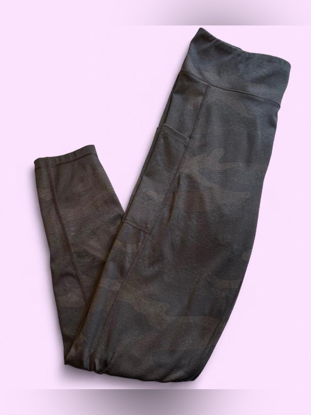 Aeropostale Large Camo Leggings W/ Pockets